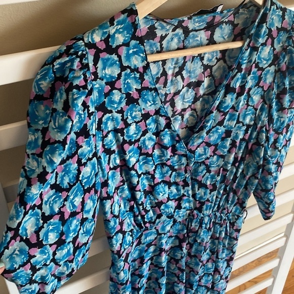 Zara Blue Floral Balloon Sleeve Faux Wrap Mini Dress- Bloggers Fave Size Medium - Picture 7 of 16